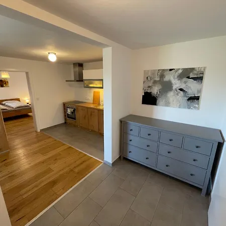 Modernes Mit Bergpanorama & Terrasse Unterthingau